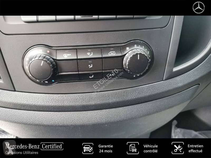 Samochód dostawczy Mercedes EVITO FOURGON 60...