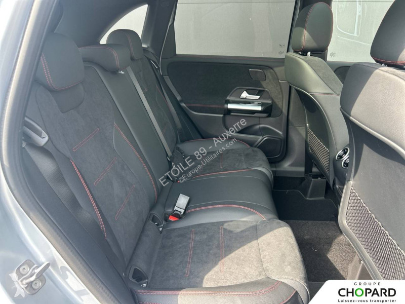 Samochód dostawczy Mercedes Classe B 250 e...