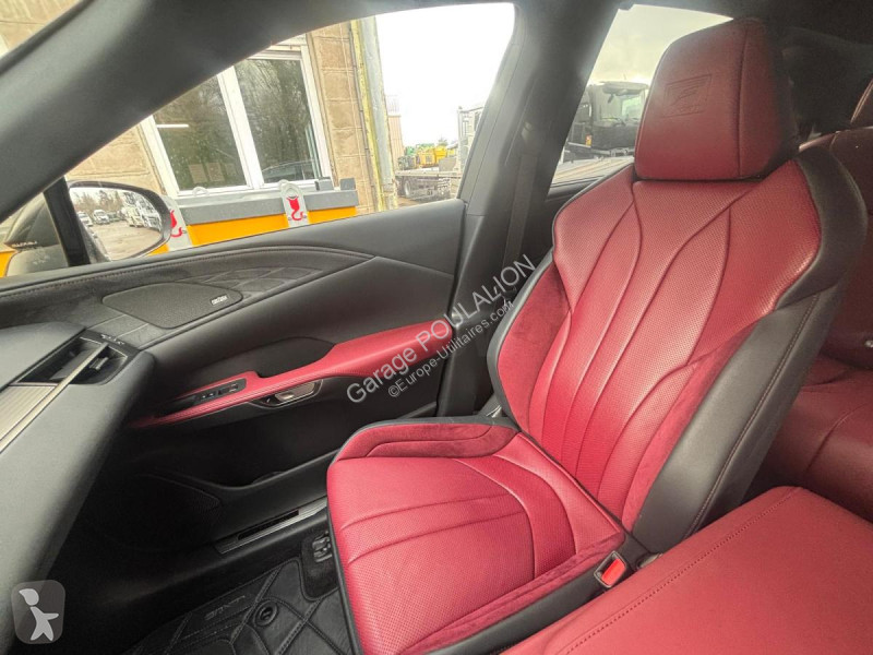 Samochód dostawczy Lexus 500H