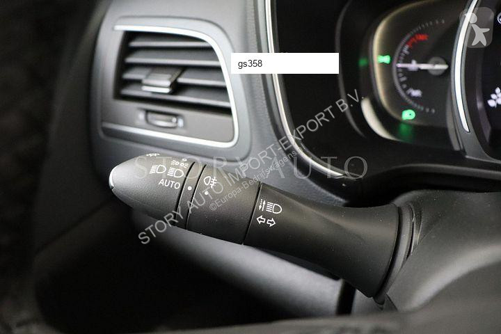 Samochód dostawczy Renault Koleos