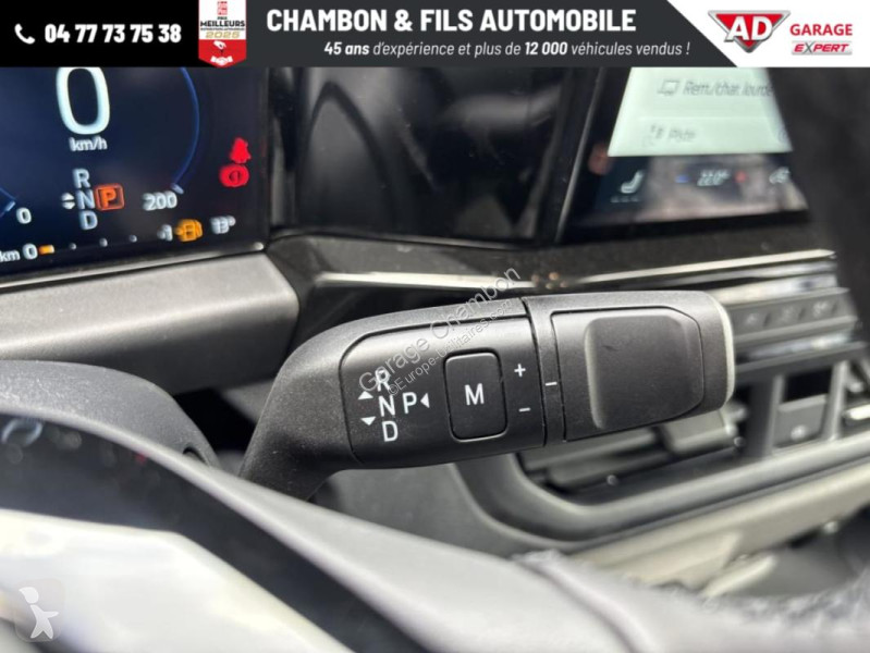Véhicule utilitaire Ford FOURGON 320 L1H1 2.0...