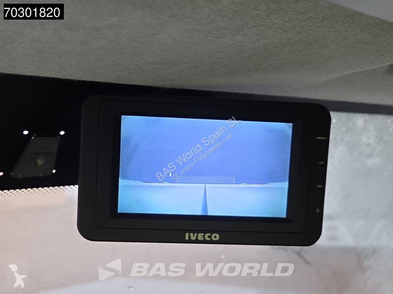 Furgoneta Iveco 35S12 L2H2 - Capacidad de...