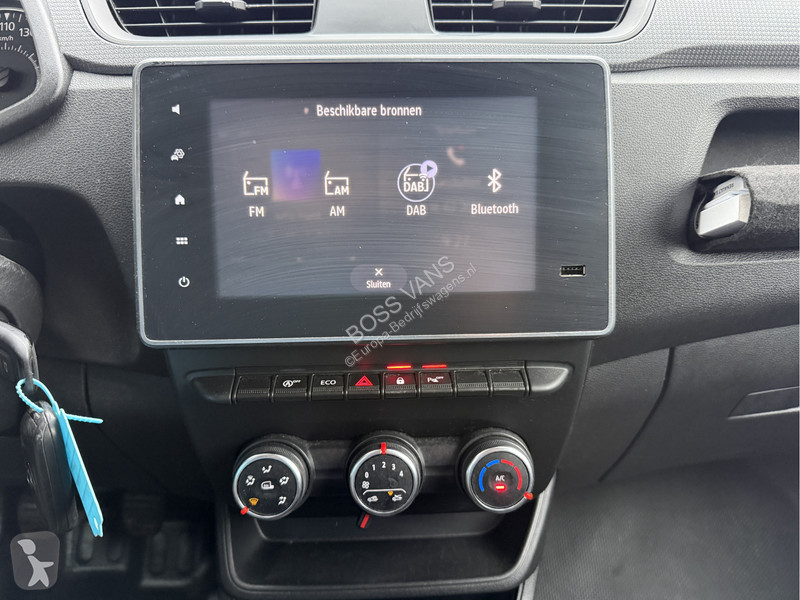 Véhicule utilitaire Renault 1.3 TCe 100 Comfort...