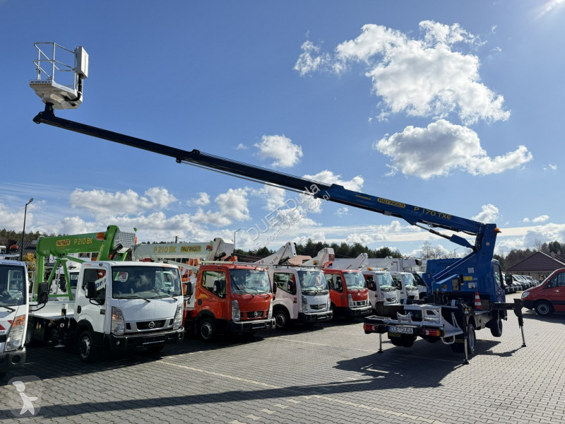 Лекотоварен автомобил Nissan