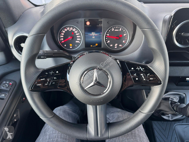Nyttofordon Mercedes 317 CDI DoKa Klima Stdheiz...