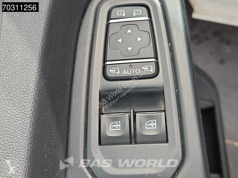 عربة نفعية Renault 150pk Automático - L2H1 -...