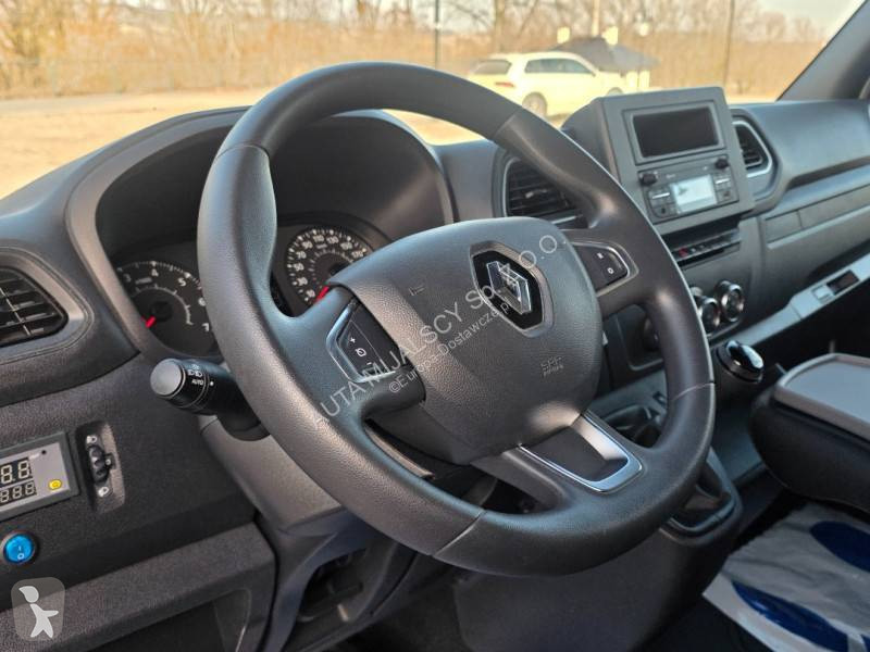 Samochód dostawczy Renault
