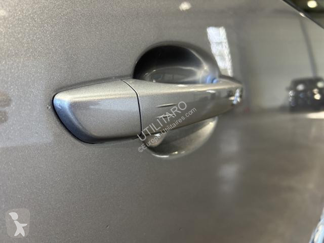 Véhicule utilitaire Peugeot CABINE APPROFONDIE...