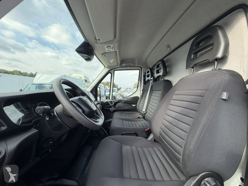 Furgoneta Iveco 35C16 V