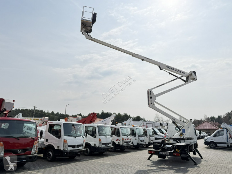Nissan  Transporter