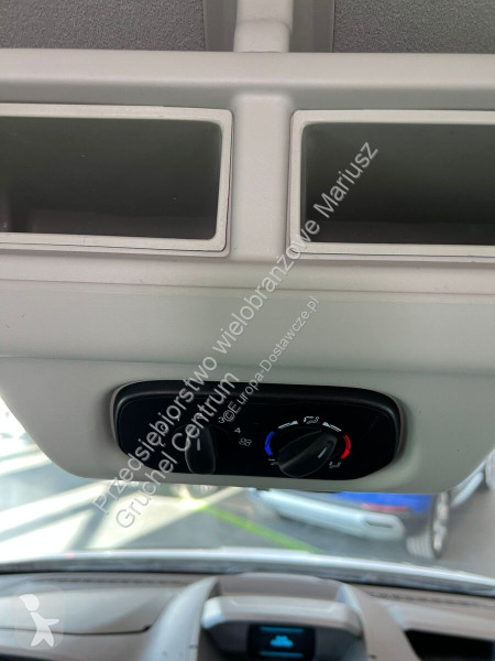 Лекотоварен автомобил Ford Transit 2.2 / 1...