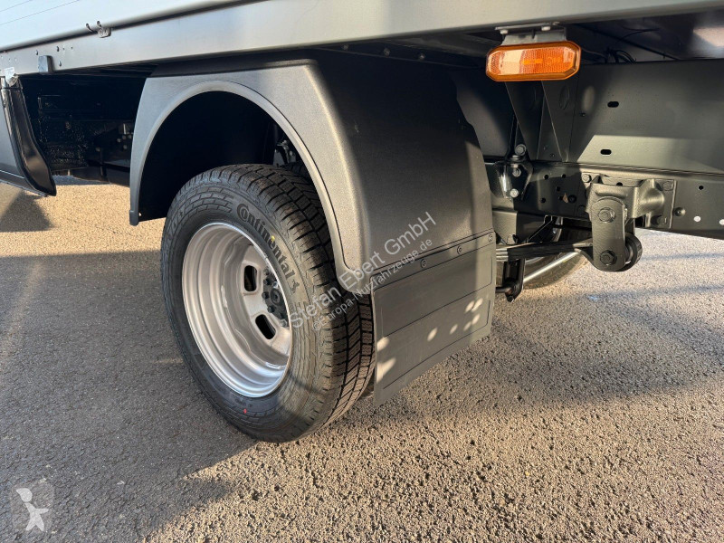 شاحنة Iveco 35C21 HA8 3.0L DoKa...