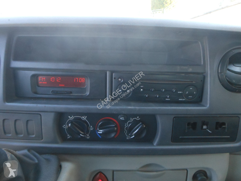 Furgoneta Renault CCB Benne Double Cabine