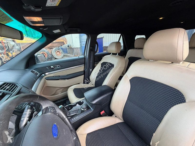 عربة نفعية Ford 3.5 V6 Petrol Automatic Gearbox...