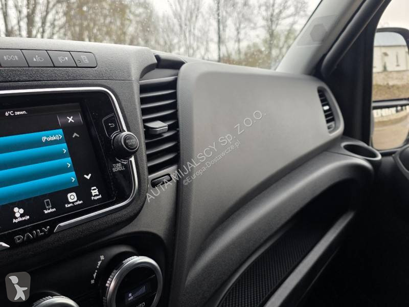 Samochód dostawczy Iveco