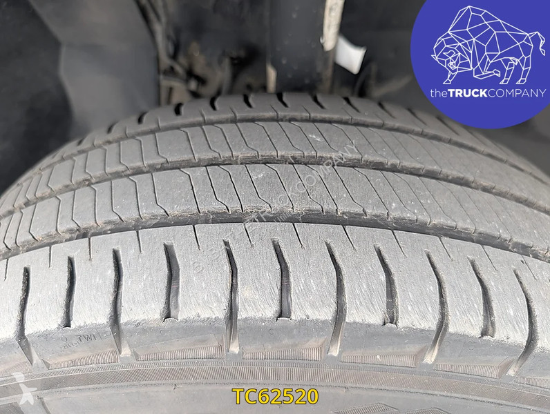 Furgoneta Peugeot 3t3 2l blue hdi 110 pack