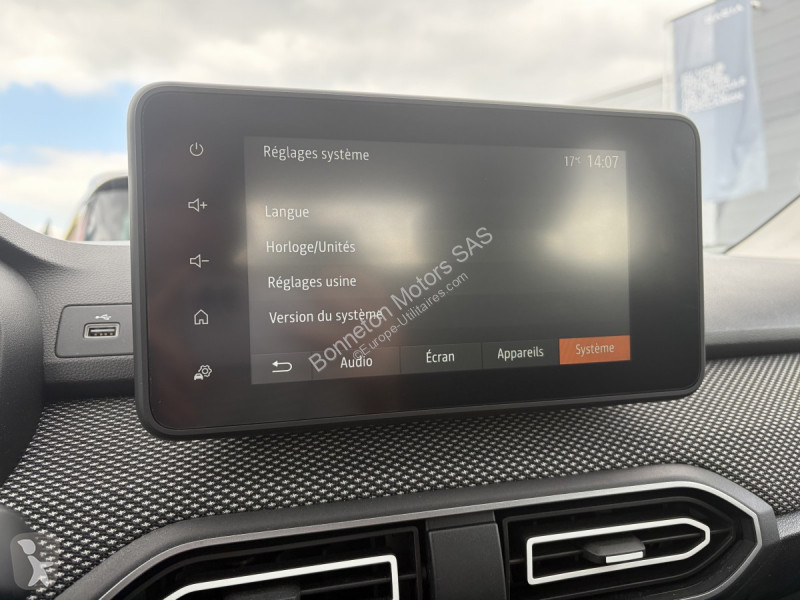 Samochód dostawczy Dacia (3) Expression TCe 90 CVT