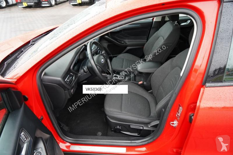 Samochód dostawczy Ford FOCUS 1.5 ACTIVE