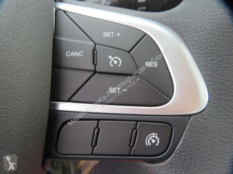 عربة نفعية Iveco 35C16D 3,0 Rd.3750 Neu Klima...