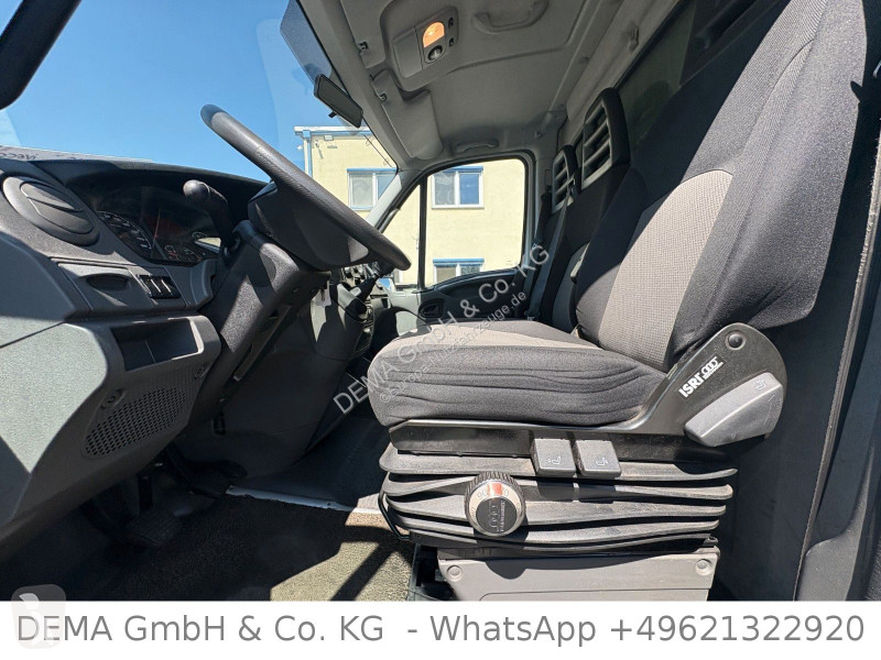 عربة نفعية Iveco...
