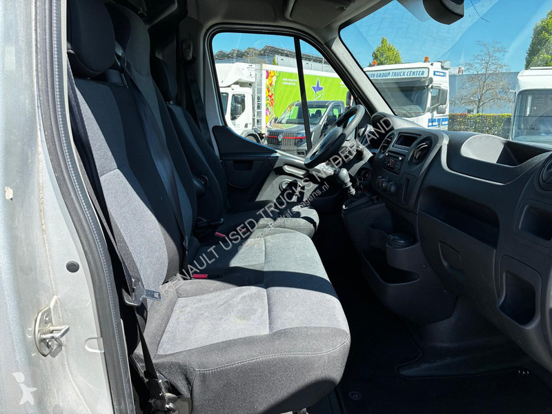 Furgoneta Renault 150.35 L2 H2 2.3 Dci, Airco,...