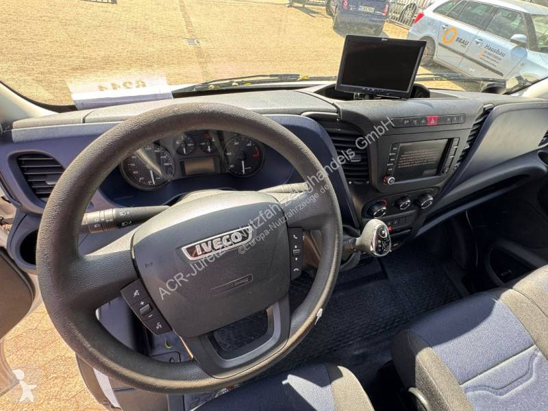 Samochód dostawczy Iveco
