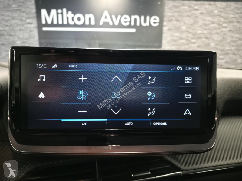 Peugeot 2008 1.2i Hybrid - 136 - BV e-DCS6  II...