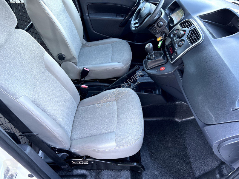 Véhicule utilitaire Renault Maxi Grand Volume...