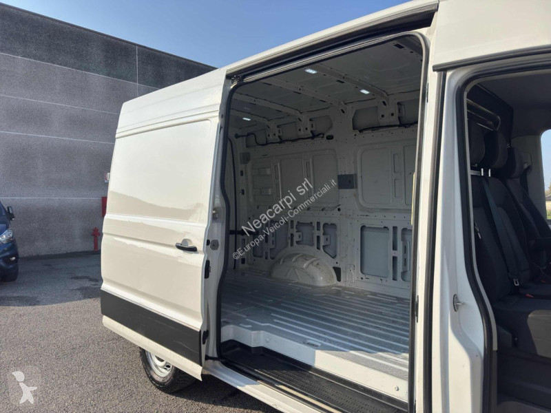 عربة نفعية Volkswagen
