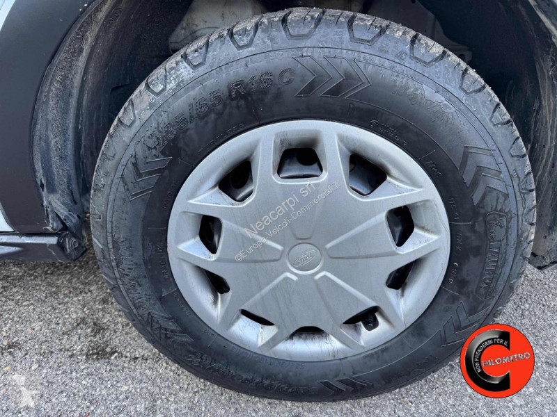 Furgoneta Ford