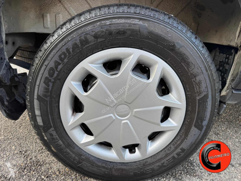 Furgoneta Ford