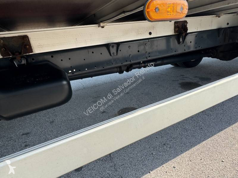 Furgoneta Iveco