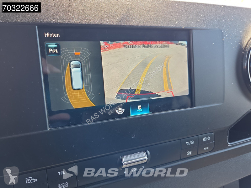 عربة نفعية Mercedes 215 CDI Automatik 150PS...