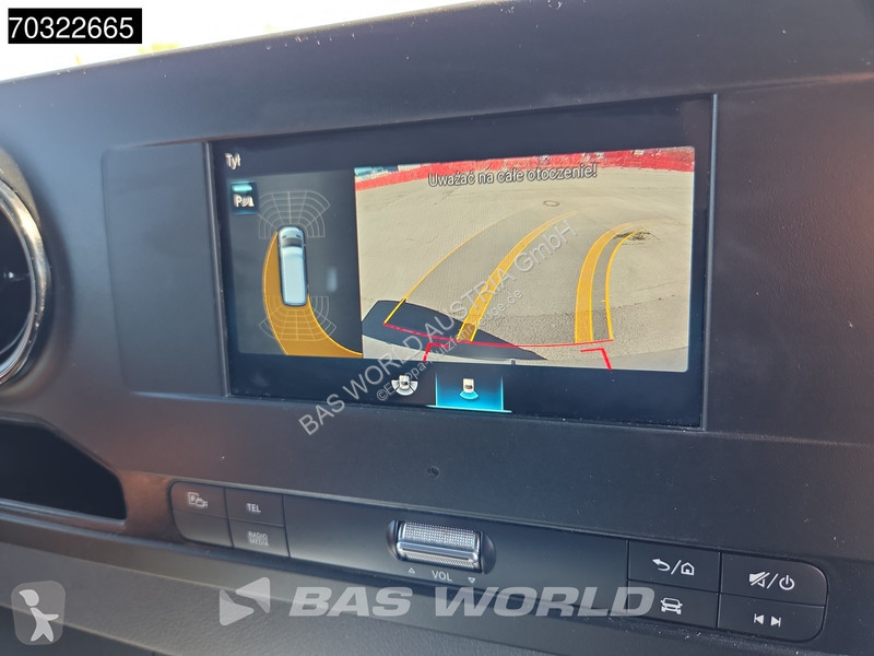 عربة نفعية Mercedes 215 CDI Automatik 150PS...