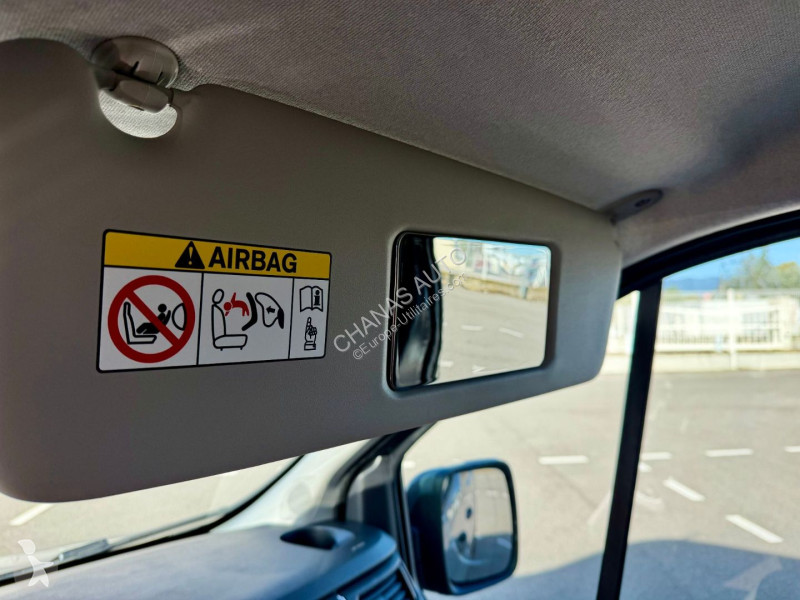 Véhicule utilitaire Renault L2H1 3T DCI 150...