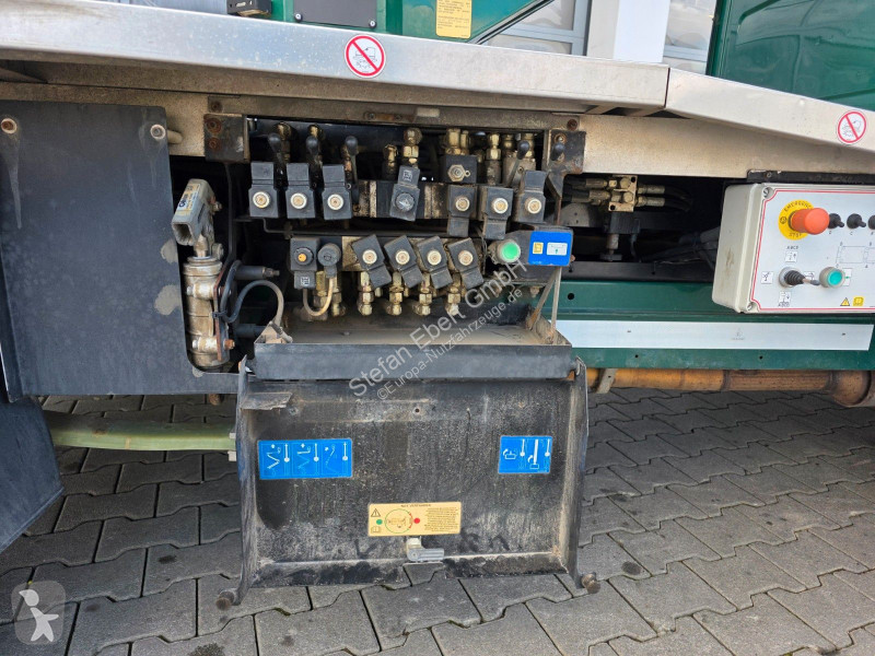 Véhicule utilitaire Mercedes 314 Hubsteiger