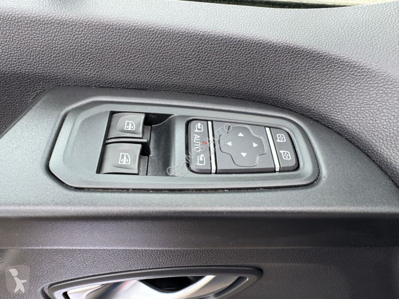 Bedrijfswagen Renault L2H2 2.0 Blue DCI 170...