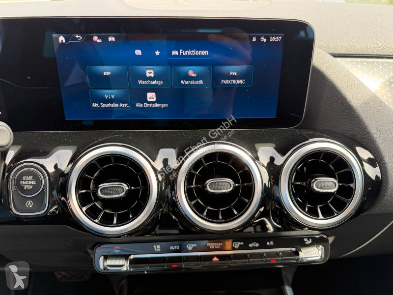 عربة نفعية Mercedes GLA  d Progressive...