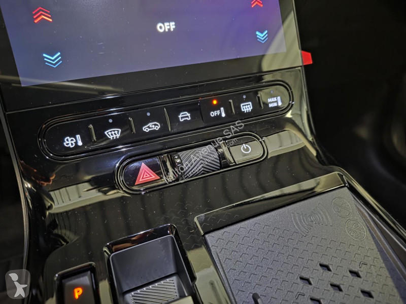 Véhicule utilitaire Citroën C5 AIRCROSS 1.2i...