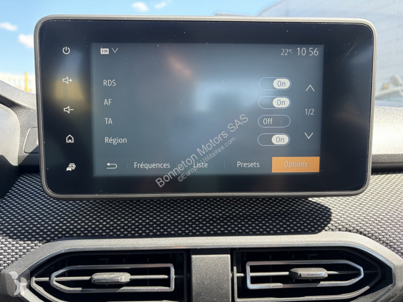 Samochód dostawczy Dacia (3) Expression TCe 90 CVT