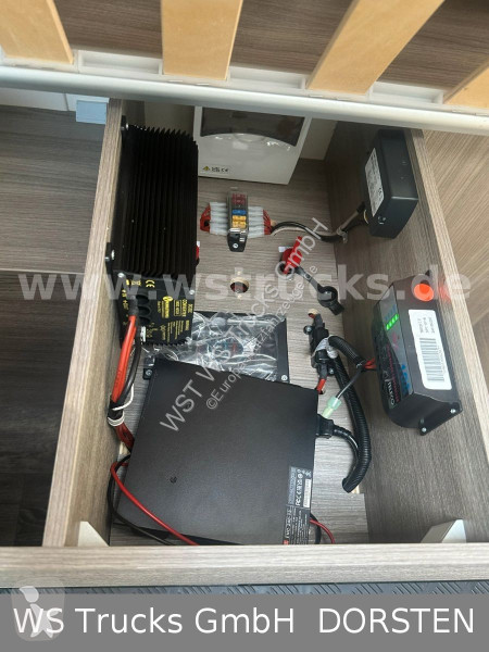 Véhicule utilitaire  R640 Auto. Solar Lithium...