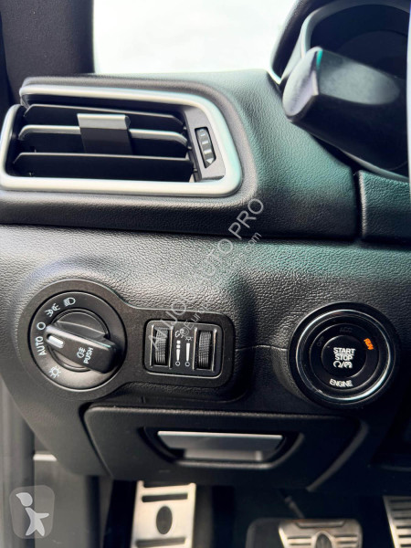 Samochód dostawczy Maserati 3.0 V6 275ch Diesel...