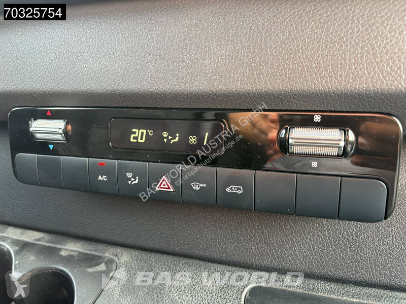 عربة نفعية Mercedes 215 CDI Automatik 150PS...