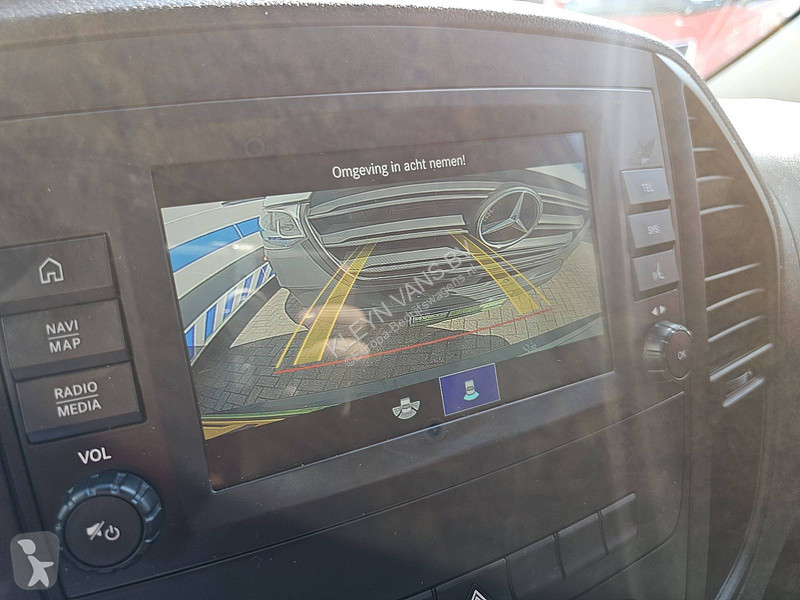 عربة نفعية Mercedes 66Kwh Wltp 292 kms