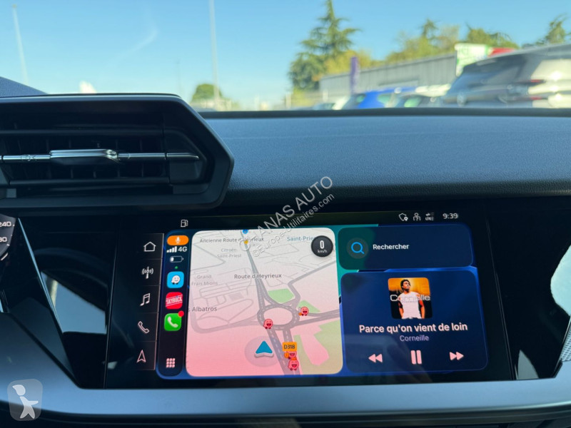 Véhicule utilitaire Audi 40 TFSIe 204 Design...
