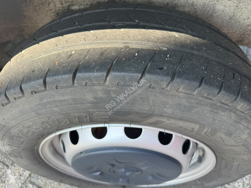 Furgoneta Renault -/- 20 °C Thermo King