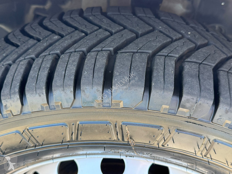 Furgoneta Renault -/- 20 °C Thermo King