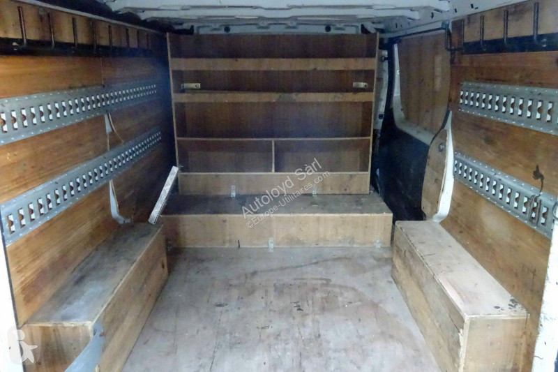 عربة نفعية Renault TRAFIC 1,6 DCI 95 L1H1