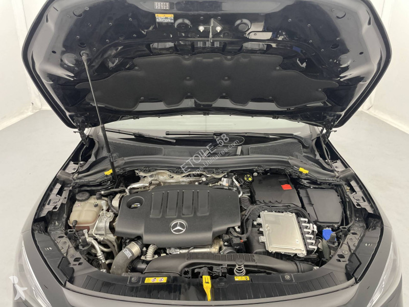 Samochód dostawczy Mercedes GLA 200 d 8G-DCT