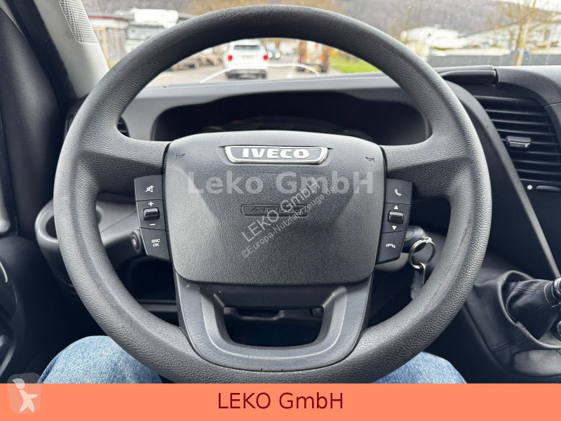 Furgoneta Iveco 35S12 Mit Carrier Xr 350